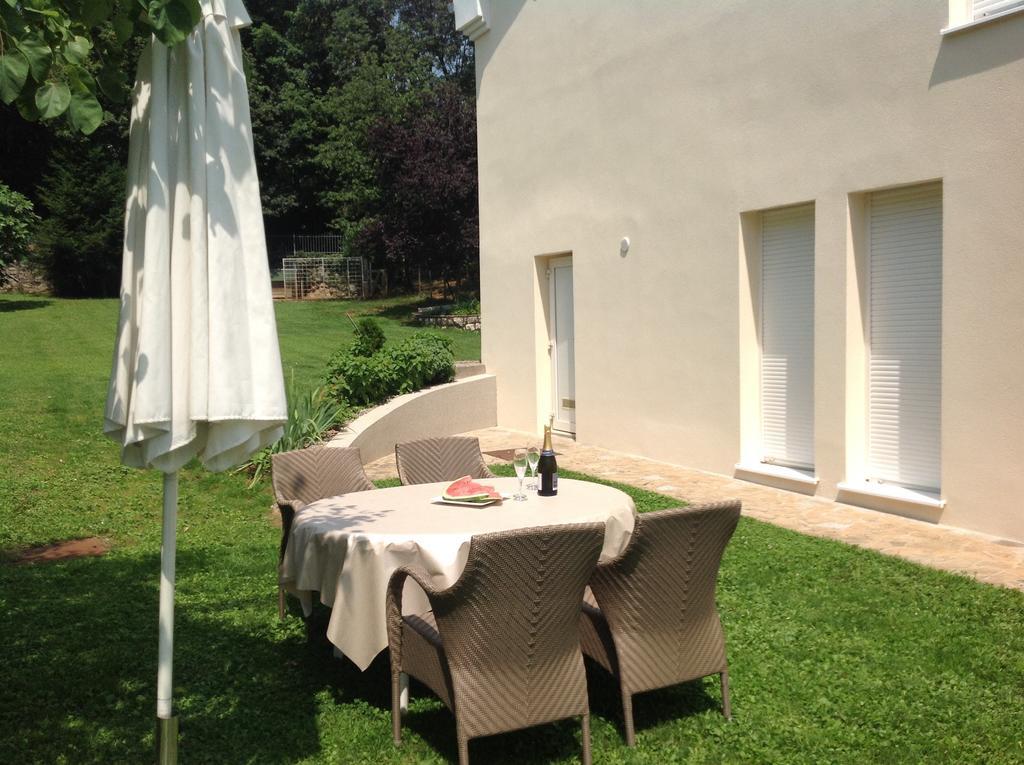 Apartments Villa Majda ماتولي الغرفة الصورة
