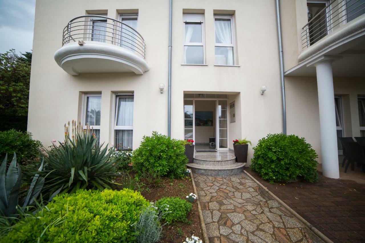 Apartments Villa Majda ماتولي المظهر الخارجي الصورة